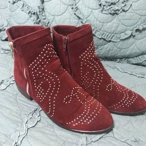 Ankle Boots cute with leggings!  Worn a few times